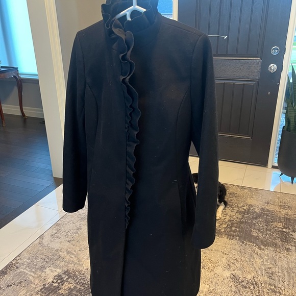 DKNY size 12 elegant black ruffled winter coat - Picture 17 of 17